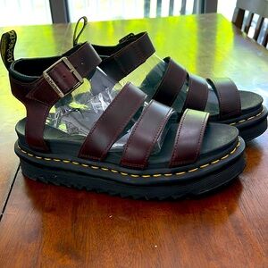 Dr Martens Blair sandals women’s size 7.